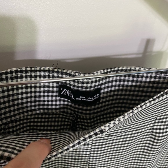 Zara Black and White Checkered Ankle Pants - Picture 4 of 6